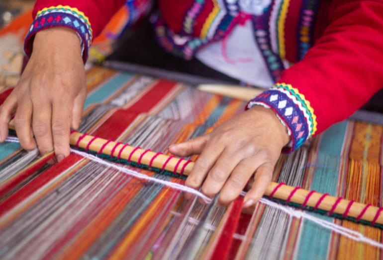 High Quality Woven Fabrics Manufacturing by Pranav Fabrics